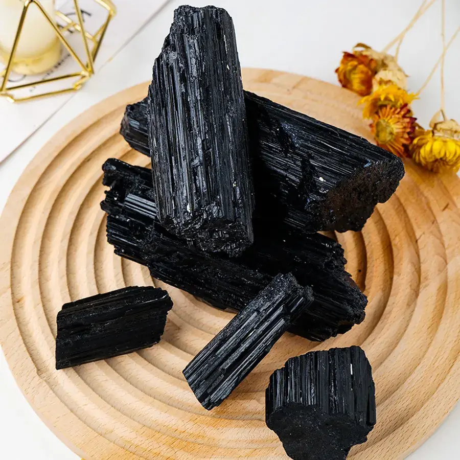 Serpihan Tourmaline Hitam