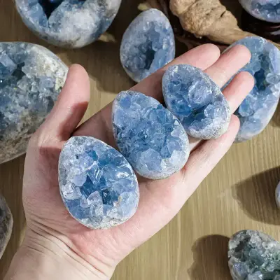 Kelompok Celestite Biru