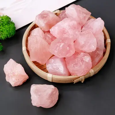 Serpihan Rose Quartz Mentah (Butir Besar) 2