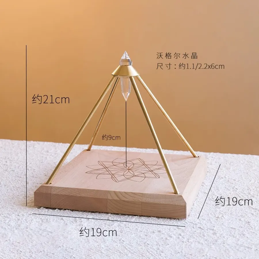 Vogel Crystal Pyramid